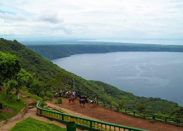 Nicaragua Lake & Volcano  Experience